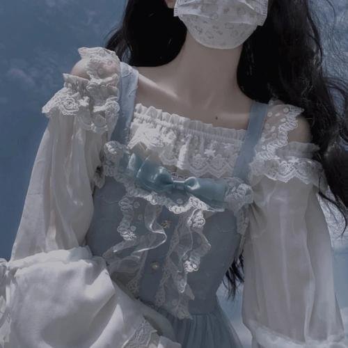 赤脚的基奉儿
